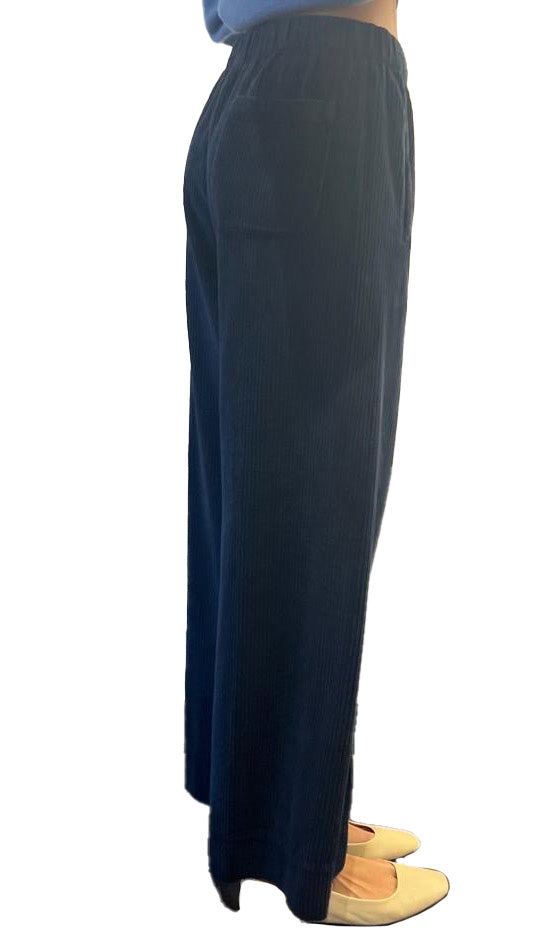 Pencil navy ribbed trousers