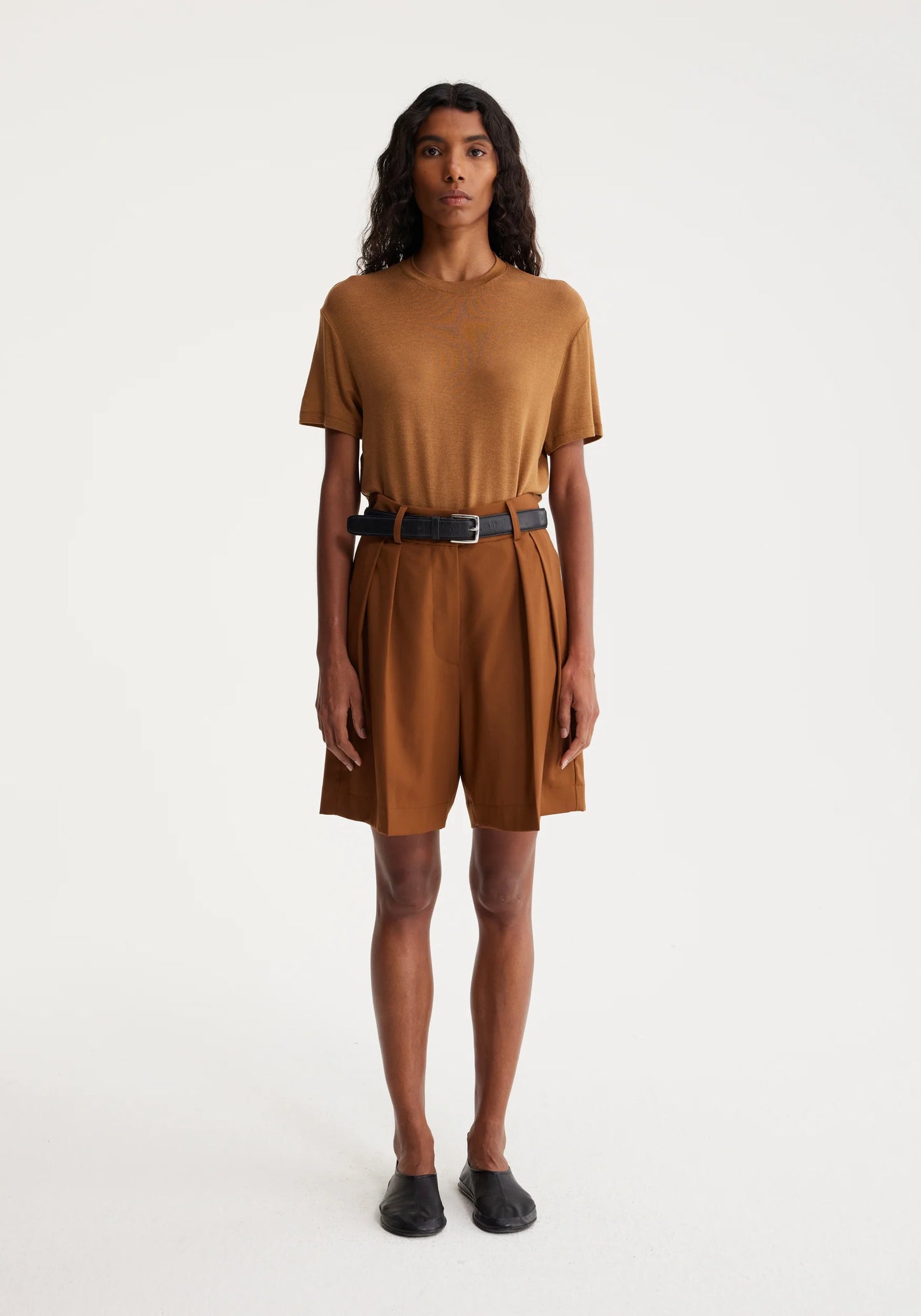 Rust wool Bermuda shorts