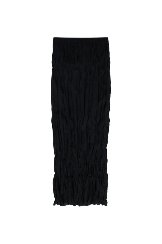 Black wrinkled skirt