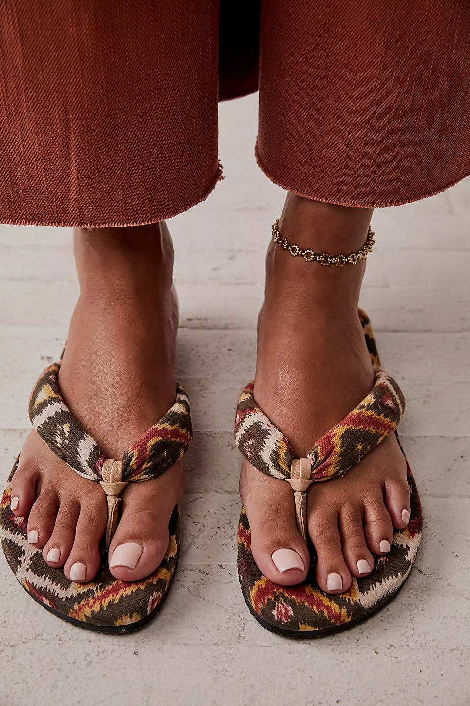 Ethnic patterned thong slipper
