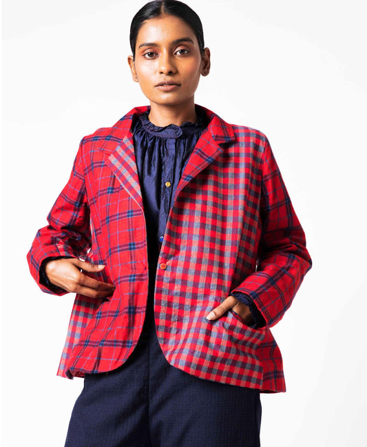3000-40cus Red checked jacket